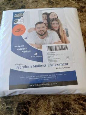Utopia Bedding Waterproof Premium Mattress Encasement - White (Twin)